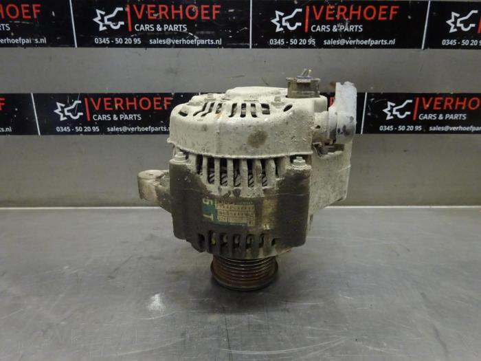 Begagnade Dynamo Toyota Land Cruiser (J12) 3.0 D-4D 16V Pris € 100,00 Marginaltabell erbjuds av Verhoef Cars & Parts