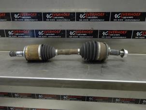 Used Front drive shaft, left Mitsubishi Pajero Hardtop (V6/7) 3.2 DI-D 16V Price on request offered by Verhoef Cars & Parts