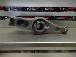 Used Rear wishbone, right Mitsubishi Pajero Hardtop (V6/7) 3.2 DI-D 16V Price on request offered by Verhoef Cars & Parts