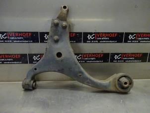 Used Front wishbone, right Kia Cee'd (EDB5) 1.4 CVVT 16V Price on request offered by Verhoef Cars & Parts