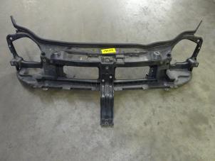 Used Front panel Nissan Primastar 2.0 dCi 120 Price on request offered by Verhoef Cars & Parts