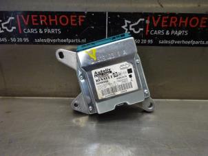 Used Airbag Module Nissan Primastar 2.0 dCi 120 Price € 121,00 Inclusive VAT offered by Verhoef Cars & Parts