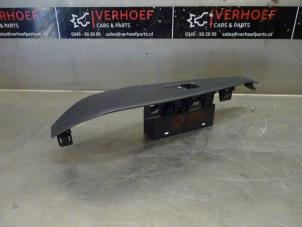 Gebrauchte Elektrisches Fenster Schalter Mazda 6 SportBreak (GJ/GH/GL) 2.0 SkyActiv-G 165 16V Preis auf Anfrage angeboten von Verhoef Cars & Parts