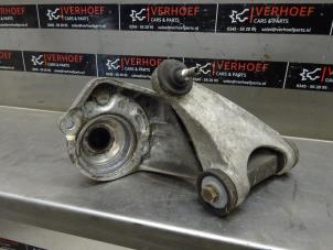 Used Front upper wishbone, left Alfa Romeo GT (937) 2.0 JTS 16V Price € 40,00 Margin scheme offered by Verhoef Cars & Parts