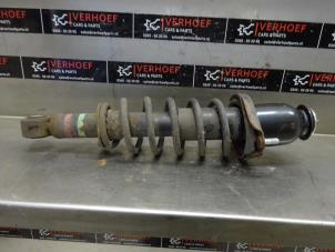 Used Rear shock absorber rod, right Toyota Prius (NHW20) 1.5 16V Price € 50,00 Margin scheme offered by Verhoef Cars & Parts