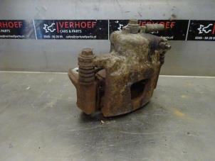 Used Front brake calliper, left Chevrolet Kalos (SF48) 1.4 Price on request offered by Verhoef Cars & Parts