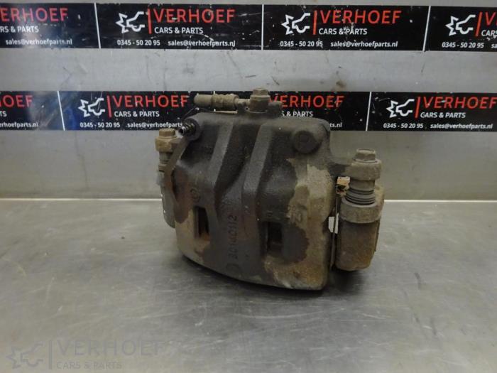 Gebrauchte Bremszange rechts vorne Ssang Yong Kyron 2.0 M 200 Xdi 16V 4x4 Preis auf Anfrage angeboten von Verhoef Cars & Parts