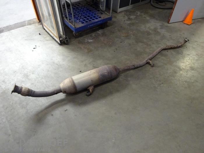 Gebrauchte Katalysator Toyota Verso 2.0 16V D-4D-F Preis auf Anfrage angeboten von Verhoef Cars & Parts
