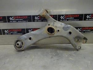 Used Front wishbone, right Toyota Verso 2.0 16V D-4D-F Price € 60,00 Margin scheme offered by Verhoef Cars & Parts