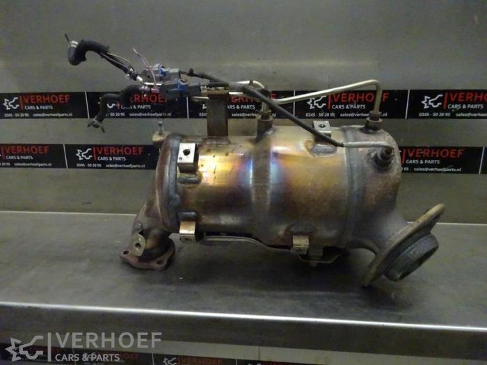 Gebrauchte Rußfilter Toyota Verso 2.0 16V D-4D-F Preis auf Anfrage angeboten von Verhoef Cars & Parts