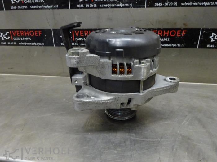 Usagé Dynamo Toyota Hilux V/VI 2.4 D4D-F 16V 4x4 Prix sur demande proposé par Verhoef Cars & Parts