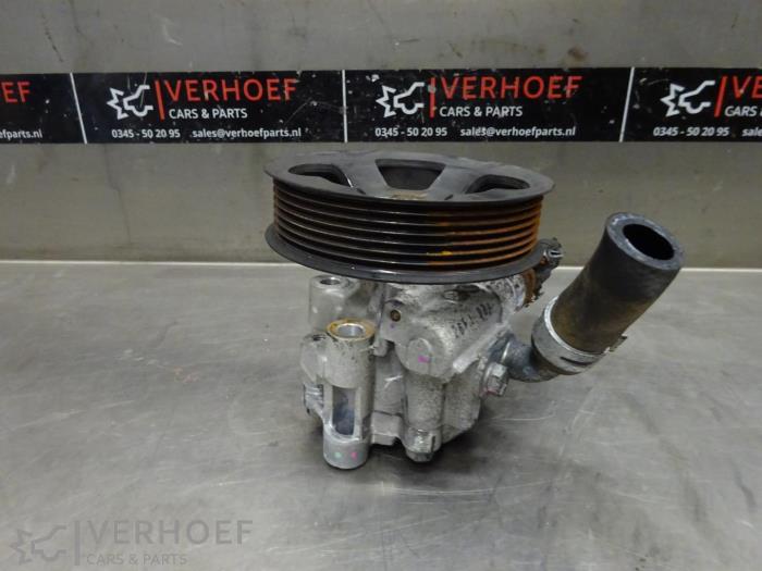 Usagé Pompe de direction Toyota Hilux V/VI 2.4 D4D-F 16V 4x4 Prix € 181,50 Prix TTC proposé par Verhoef Cars & Parts