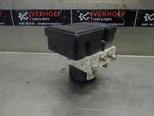 Usagé Pompe ABS Suzuki Grand Vitara II (JT) 1.6 16V Prix € 125,00 Règlement à la marge proposé par Verhoef Cars & Parts
