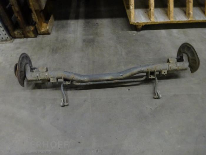 Usagé Train arrière complet Volkswagen Caddy III (2KA,2KH,2CA,2CH) 1.9 TDI Prix sur demande proposé par Verhoef Cars & Parts