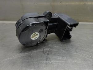 Used Ignition switch Toyota Auris (E18) 1.2 T 16V Price on request offered by Verhoef Cars & Parts