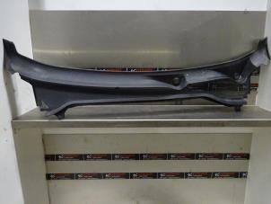 Used Cowl top grille Fiat Doblo Cargo (263) 1.3 D Multijet Price € 60,50 Inclusive VAT offered by Verhoef Cars & Parts