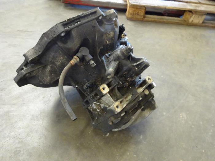 Gearbox Chevrolet Lacetti 1.6 16V - F16D3 - Verhoef Cars & Parts