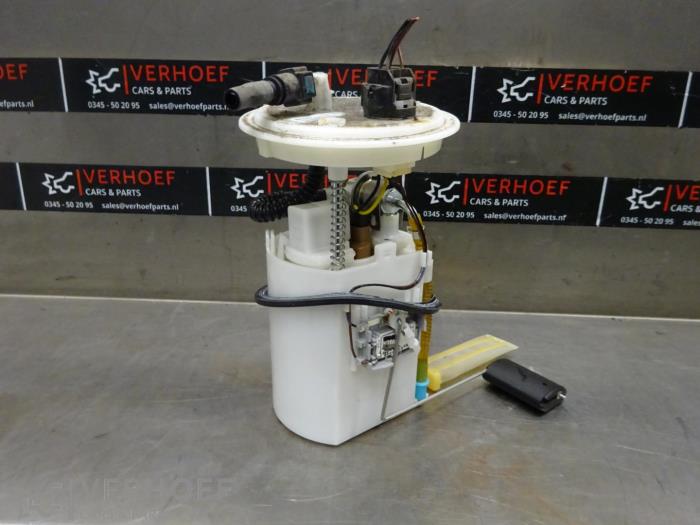 Gebrauchte Benzinpumpe Kia Pro cee'd (EDB3) 1.6 CVVT 16V Preis € 60,00 Margenregelung angeboten von Verhoef Cars & Parts