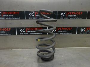 Used Rear coil spring Renault Clio IV (5R) 1.5 dCi 90 FAP Price on request offered by Verhoef Cars & Parts