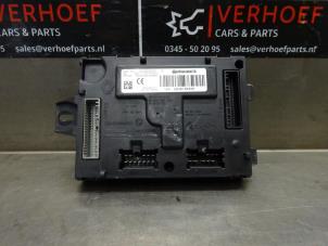 Usados Ordenador body control Renault Clio IV (5R) 1.5 dCi 90 FAP Precio € 75,00 Norma de margen ofrecido por Verhoef Cars & Parts