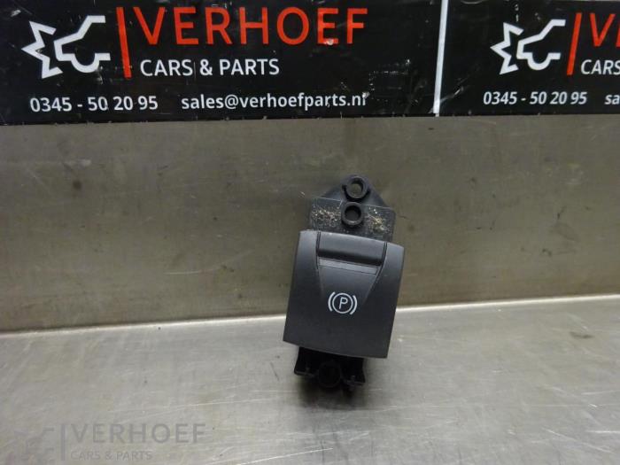 Gebrauchte Handbremse Schalter Renault Megane III Grandtour (KZ) 1.5 dCi 110 Preis auf Anfrage angeboten von Verhoef Cars & Parts