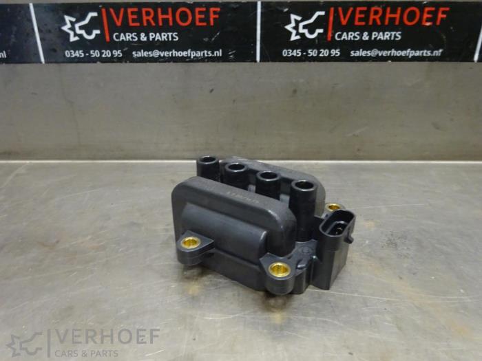 Usagé Bobine Dacia Sandero II 1.2 16V Prix € 15,00 Règlement à la marge proposé par Verhoef Cars & Parts