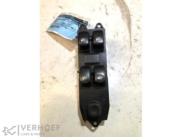Usados Interruptor combinado de ventanillas Daewoo Leganza 2.0 SX,CDX 16V Precio de solicitud ofrecido por Verhoef Cars & Parts