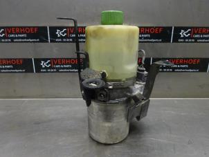 Usados Bomba de dirección asistida Skoda Fabia II (5J) 1.6i 16V Precio de solicitud ofrecido por Verhoef Cars & Parts