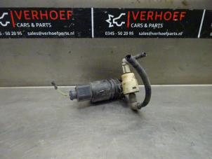 Gebrauchte Scheibensprüherpumpe vorne Skoda Fabia II (5J) 1.6i 16V Preis auf Anfrage angeboten von Verhoef Cars & Parts