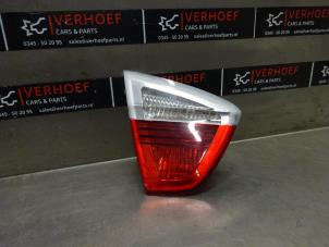Used Taillight, left BMW 3 serie (E90) 320d 16V Price on request offered by Verhoef Cars & Parts