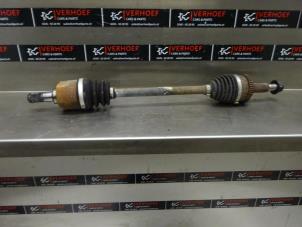 Used Front drive shaft, left Hyundai i30 (GDHB5) 1.6 GDI Blue 16V Price on request offered by Verhoef Cars & Parts