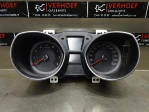 Used Instrument panel Hyundai i30 (GDHB5) 1.6 GDI Blue 16V Price on request offered by Verhoef Cars & Parts