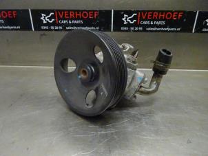 Used Power steering pump Chevrolet Captiva (C100) 2.4 16V 4x2 Price € 100,00 Margin scheme offered by Verhoef Cars & Parts