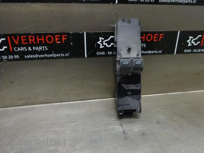 Usados Interruptor combinado de ventanillas Ford Connect Precio de solicitud ofrecido por Verhoef Cars & Parts