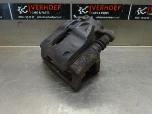 Usagé Etrier de frein (pince) avant droit Nissan Micra (K13) 1.2 12V Prix sur demande proposé par Verhoef Cars & Parts