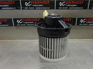 Usagé Ventilateur chauffage Nissan Micra (K13) 1.2 12V Prix sur demande proposé par Verhoef Cars & Parts