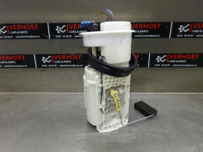 Gebrauchte Benzinpumpe Volkswagen Polo IV (9N1/2/3) 1.6 16V Preis € 30,00 Margenregelung angeboten von Verhoef Cars & Parts