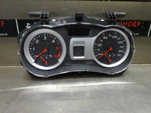 Used Instrument panel Renault Clio III Estate/Grandtour (KR) 1.5 dCi FAP Price on request offered by Verhoef Cars & Parts