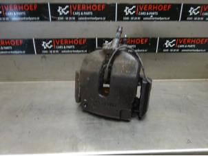 Used Rear brake calliper, right BMW X6 (E71/72) xDrive35d 3.0 24V Price on request offered by Verhoef Cars & Parts