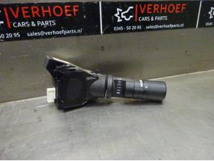 Used Wiper switch Nissan Navara (D40) 2.5 dCi 16V 4x4 Price on request offered by Verhoef Cars & Parts