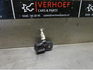 Usados Sensor de presión de neumáticos Toyota C-HR (X1,X5) 1.8 16V Hybrid Precio € 100,00 Norma de margen ofrecido por Verhoef Cars & Parts