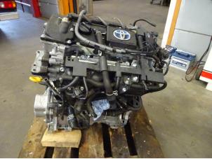 Used Engine Toyota C-HR (X1,X5) 1.8 16V Hybrid Price on request offered by Verhoef Cars & Parts