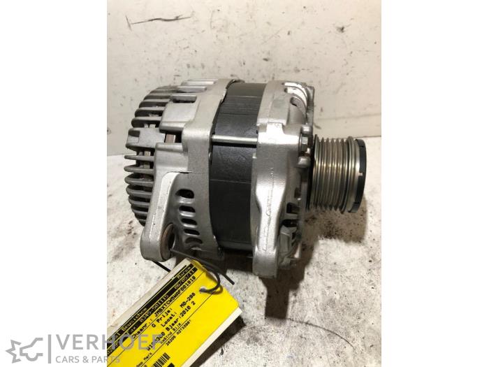 Usagé Dynamo Mitsubishi Outlander (CW) 2.4 16V Mivec 4x4 Prix sur demande proposé par Verhoef Cars & Parts