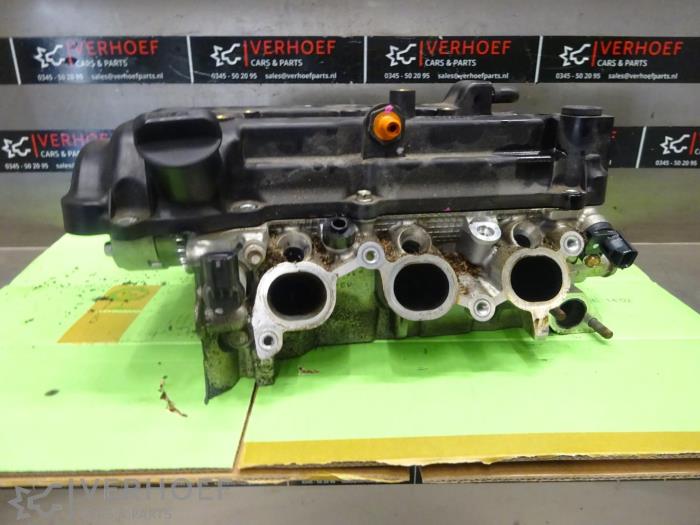 Używane Glowica cylindra Mitsubishi Space Star (A0) 1.0 12V Cena € 250,00 Procedura marży oferowane przez Verhoef Cars & Parts