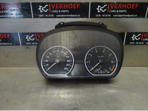 Gebrauchte Instrumentenbrett BMW 1 serie (E87/87N) 120i 16V Preis auf Anfrage angeboten von Verhoef Cars & Parts