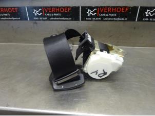 Usagé Ceinture de sécurité avant droite BMW 1 serie (E87/87N) 120i 16V Prix sur demande proposé par Verhoef Cars & Parts