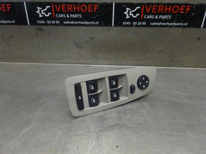 Usados Interruptor combinado de ventanillas BMW 1 serie (E87/87N) 120i 16V Precio de solicitud ofrecido por Verhoef Cars & Parts