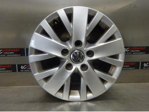 Used Wheel Volkswagen Transporter T5 2.0 TDI BlueMotion Price € 90,75 Inclusive VAT offered by Verhoef Cars & Parts