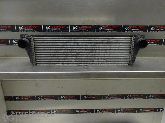 Usados Intercooler Mercedes Vito (639.6) 2.2 116 CDI 16V Euro 5 Precio € 151,25 IVA incluido ofrecido por Verhoef Cars & Parts