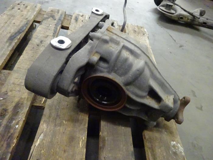 Rear differential Mercedes Vito 2.2 116 CDI 16V Euro 5 - A6393503014 651940